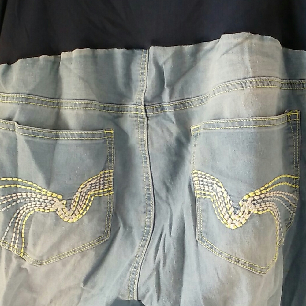 Maternity Jeans - Picture 2 of 2